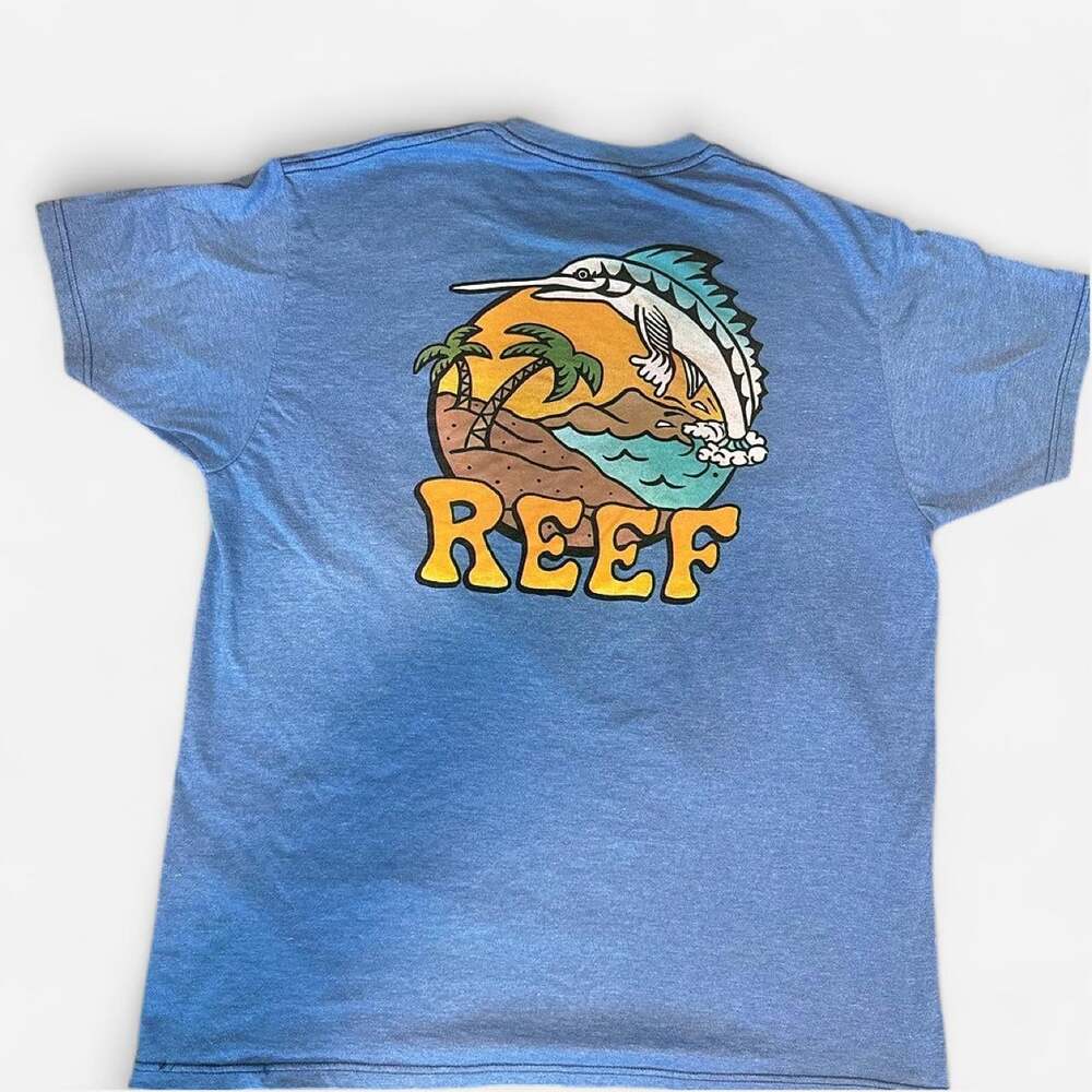 Reef Men's Blue and Yellow T-shirt